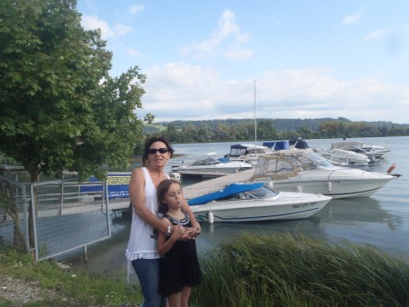 Victor est caché .... 